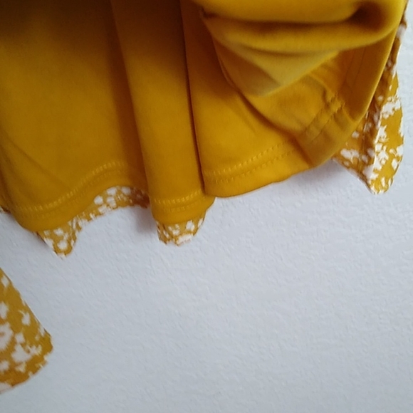 DAVI & DANI- Ditzy Floral, Swing, Ruffled Mini Dress in mustard yellow - Picture 6 of 14